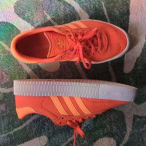 Orange 🍊 Adidas Samba rose women's 6.5